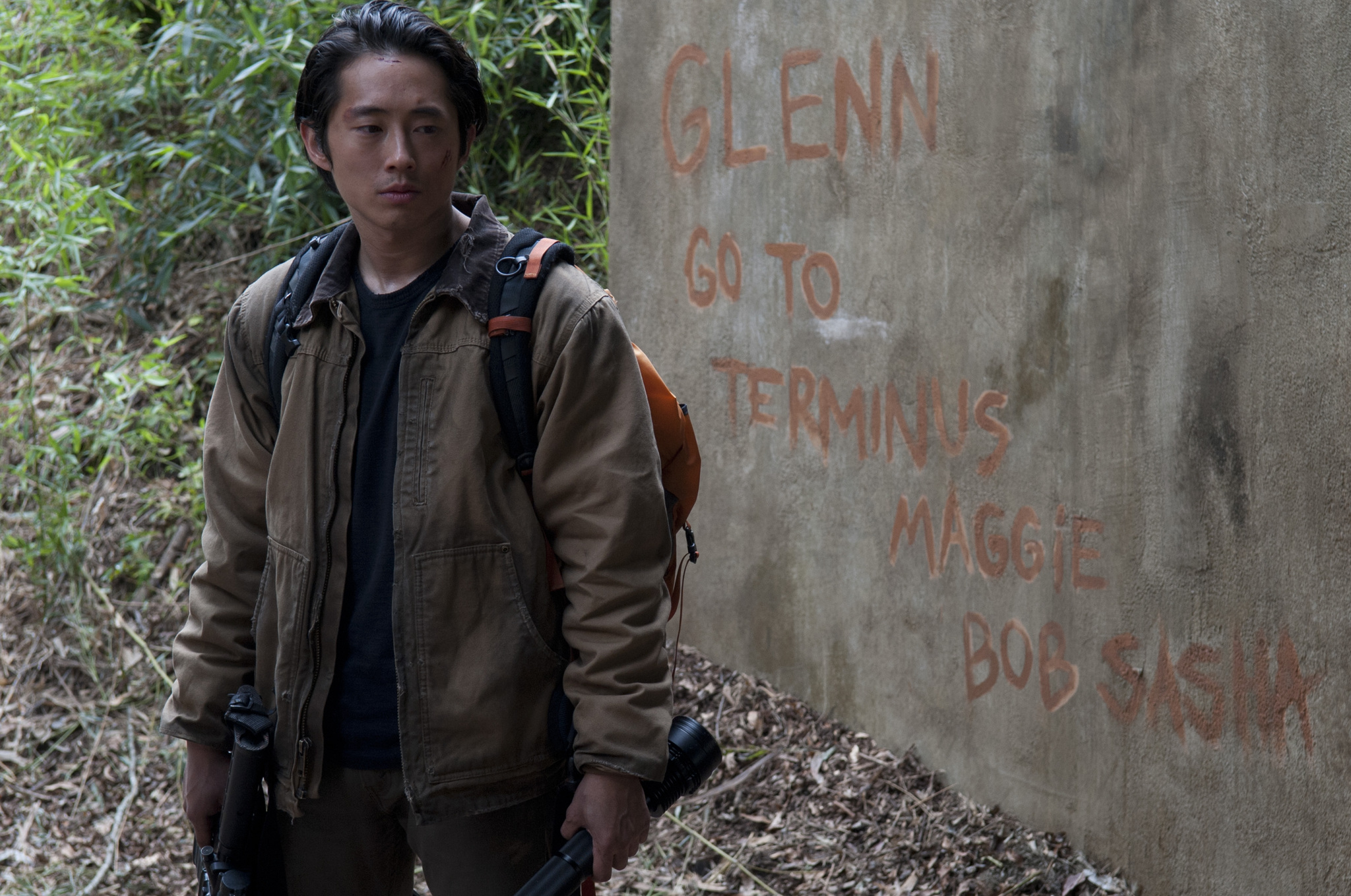 The Walking Dead: Us – Following the Tracks, Trusting Strangers, and Hoping for the Best (Season 4, Episode 15)